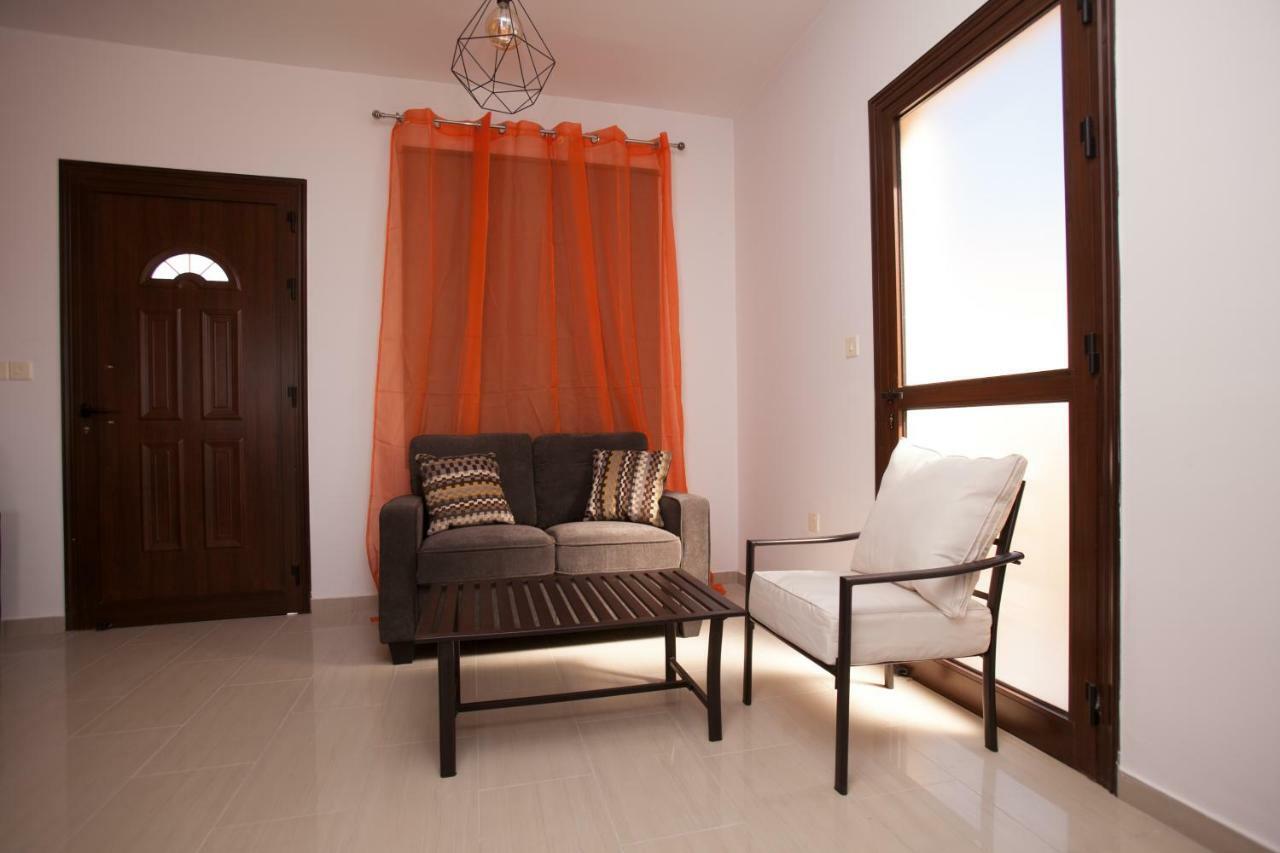 Dafni Villa 19 Paralimni Exterior foto