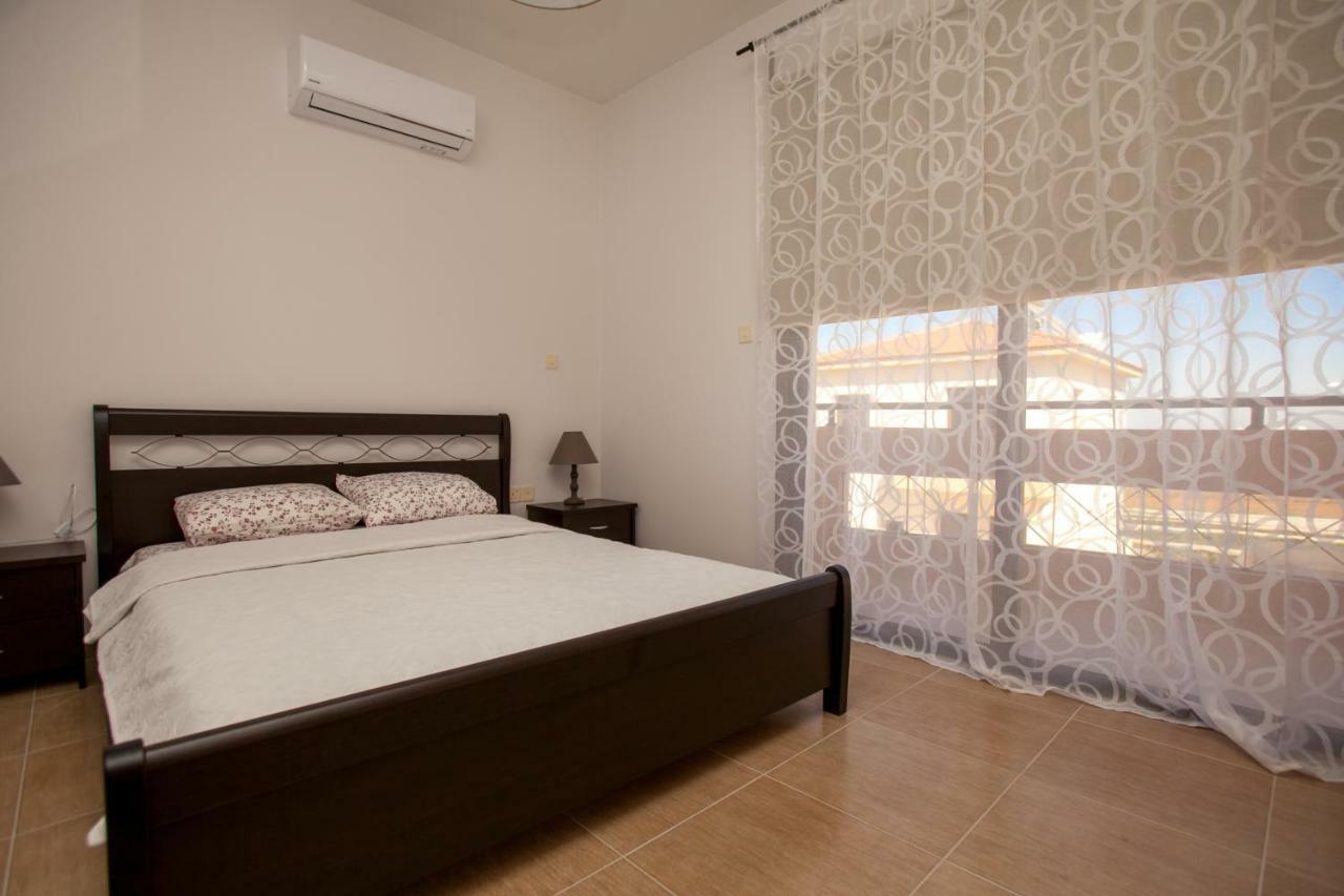 Dafni Villa 19 Paralimni Exterior foto