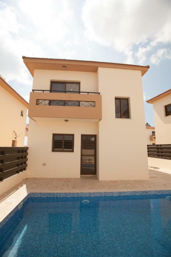 Dafni Villa 19 Paralimni Exterior foto